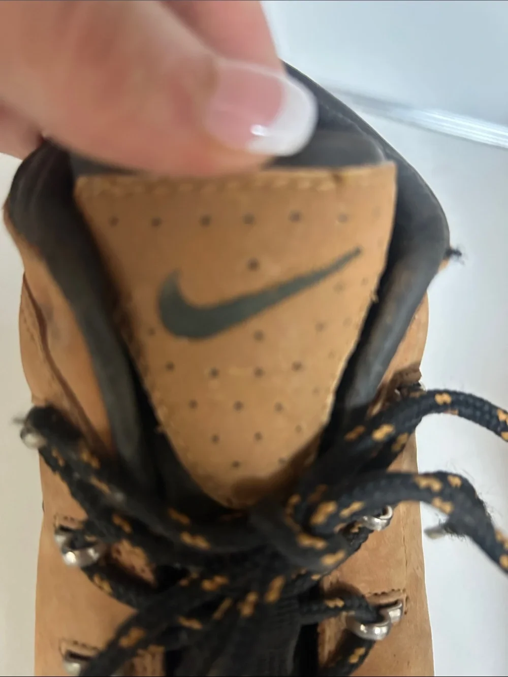 Nike sturdy suede